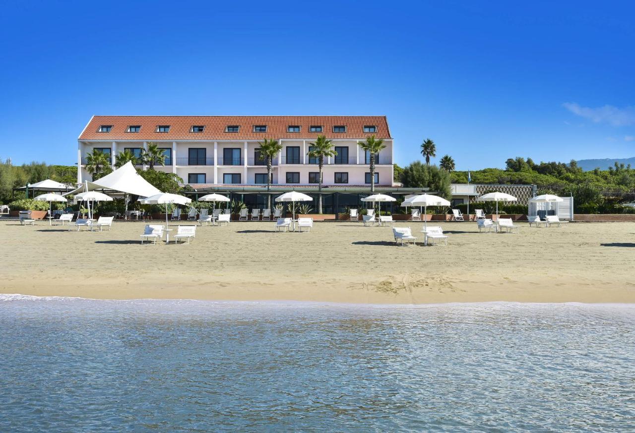 Hotel Schuhmann Paestum Exteriör bild